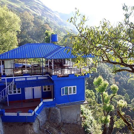 Holly Hock Bed and Breakfast Munnar Exteriör bild