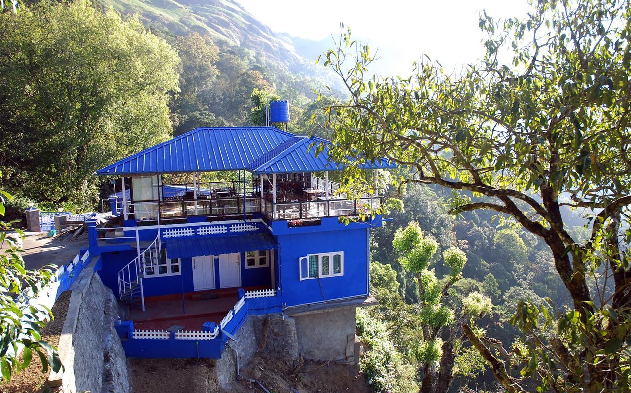 Holly Hock Bed and Breakfast Munnar Exteriör bild